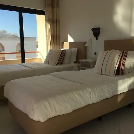 Paul Harris Apartment Quarteira